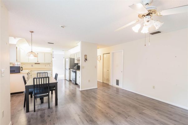 Dining room, Interior, Kitchen, Pendant Lights, Wood Texture Flooring