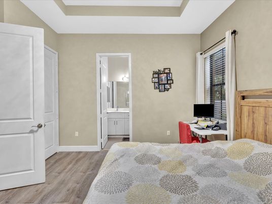 Bedroom, Home Office, Interior, Wood Texture Flooring