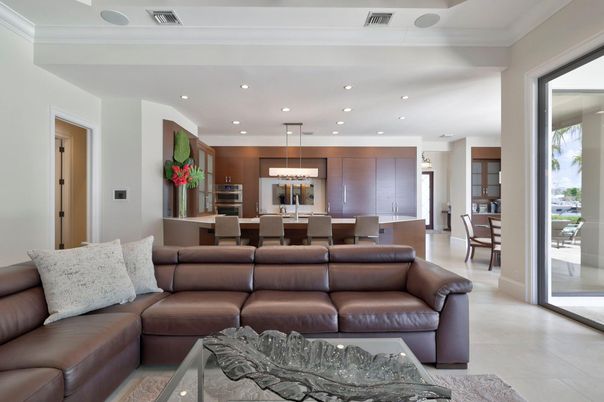 Dining room, Interior, Kitchen, Living room, Pendant Lights, Recessed Lighting, Stainless Steel Appliances