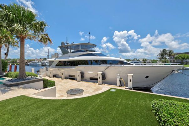 Exterior, Water