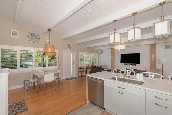 Dining room, Interior, Kitchen, Pendant Lights, Stainless Steel Appliances, Wood Texture Flooring