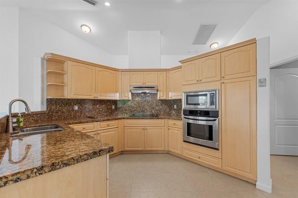 Interior, Kitchen, Recessed Lighting