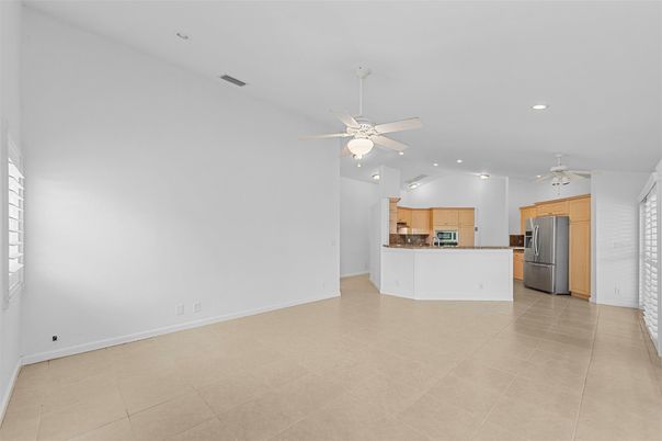 Empty room, Interior, Kitchen, Recessed Lighting