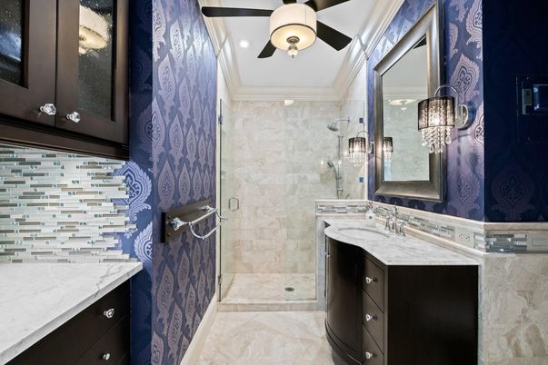 Bathroom, Interior, Recessed Lighting