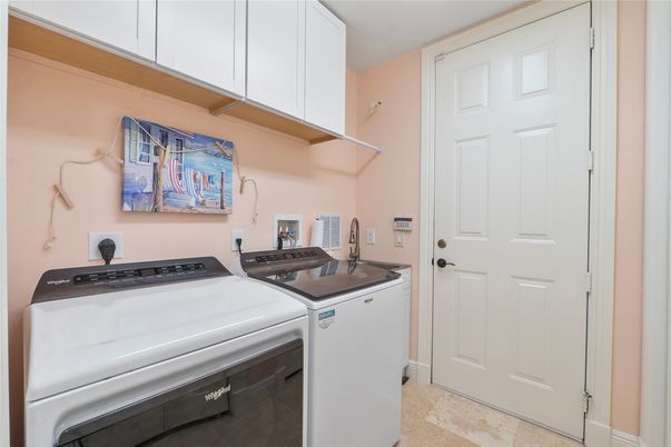 Interior, Washer