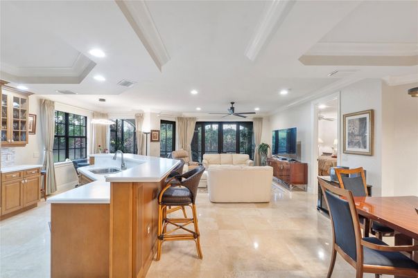 Dining room, Interior, Kitchen, Living room, Pendant Lights, Recessed Lighting