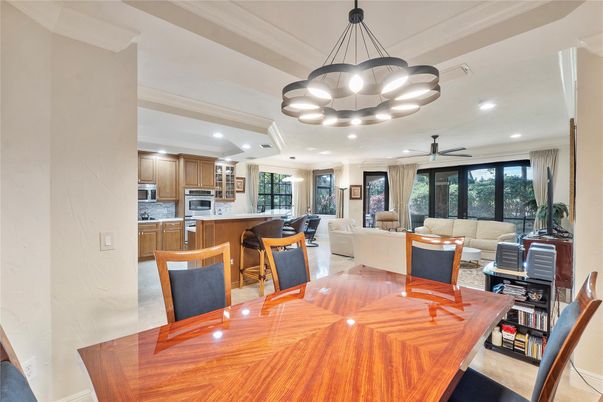 Dining room, Interior, Kitchen, Living room, Pendant Lights, Recessed Lighting