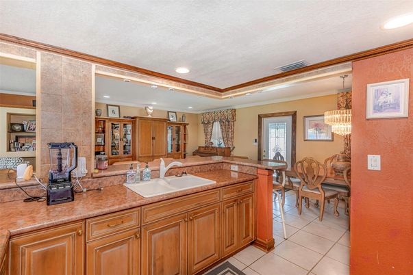 Chandelier, Dining room, Interior, Recessed Lighting