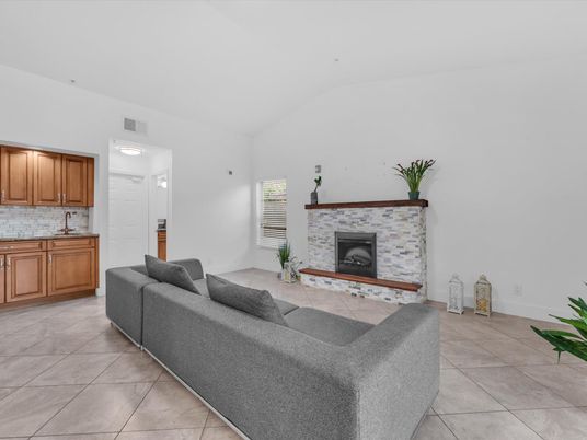 Fireplace, Interior, Living room