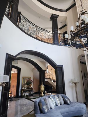 Chandelier, Interior