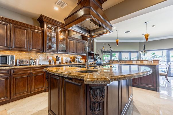 Interior, Kitchen, Pendant Lights, Recessed Lighting