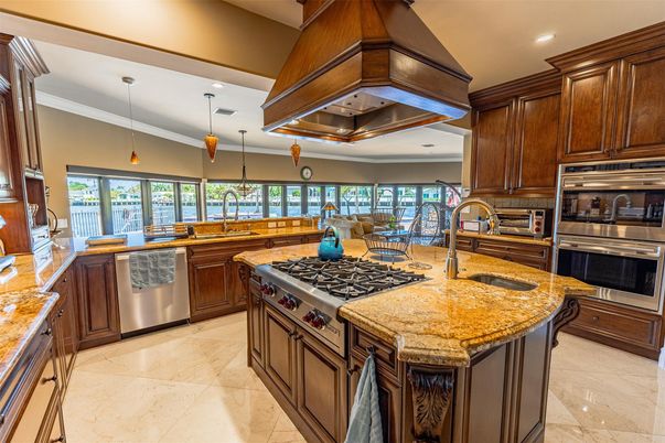 Interior, Kitchen, Pendant Lights, Recessed Lighting, Stainless Steel Appliances