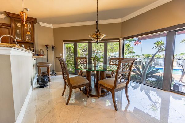 Dining room, Interior, Marble, Pendant Lights