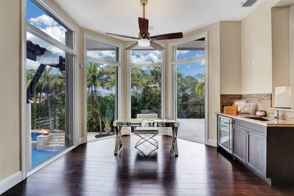 Interior, Sun Room, Wood Texture Flooring