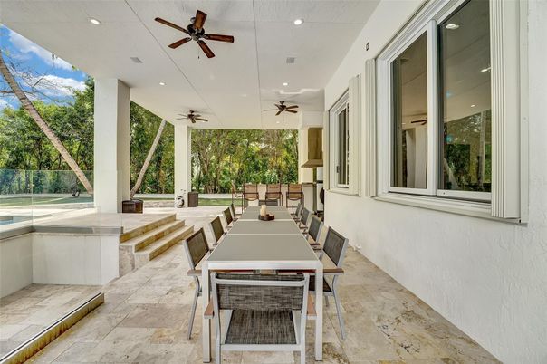 Exterior, Recessed Lighting