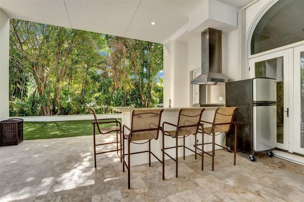Exterior, Recessed Lighting