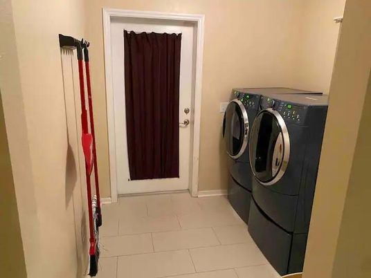 Interior, Washer