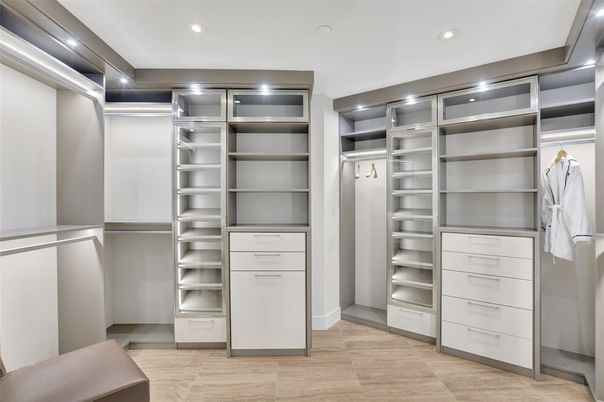 Interior, Recessed Lighting, Walk-in Closets, Wood Texture Flooring