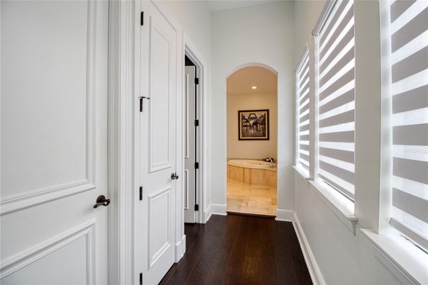 Bathroom, Interior, Recessed Lighting, Wood Texture Flooring
