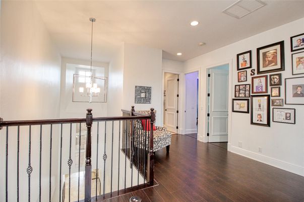 Interior, Pendant Lights, Recessed Lighting, Wood Texture Flooring