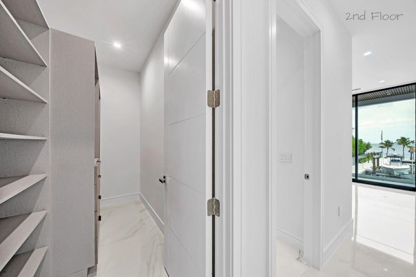 Interior, Marble, Recessed Lighting, Water