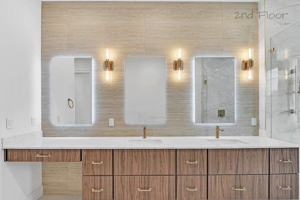 Bathroom, Dual Sink Vanities, Glass Shower, Interior