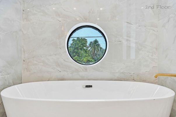 Bathroom, Free Standing Baths, Interior, Marble Walls