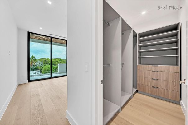 Interior, Recessed Lighting, Walk-in Closets, Wood Texture Flooring