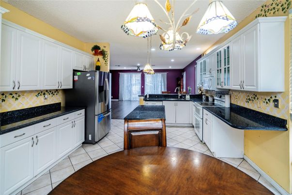 Interior, Kitchen, Pendant Lights, Recessed Lighting