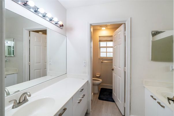 Bathroom, Dual Sink Vanities, Interior, Wood Texture Flooring