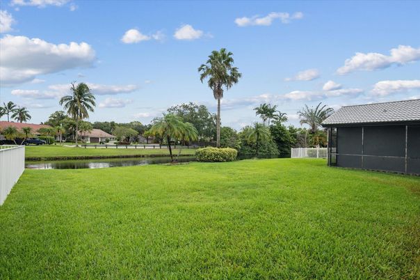 Backyard, Exterior, Water