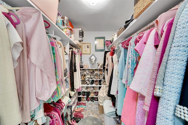 Interior, Walk-in Closets