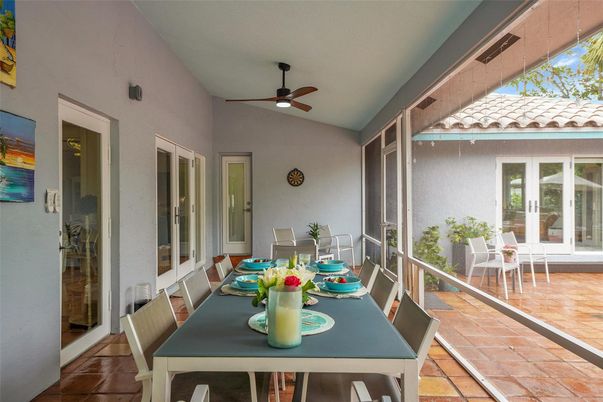 Dining room, Interior, Sun Room