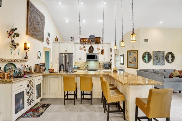 Interior, Kitchen, Pendant Lights, Recessed Lighting, Stainless Steel Appliances