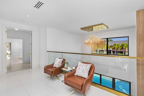 Chandelier, Interior, Recessed Lighting