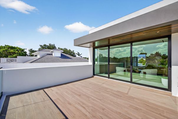 Exterior, Wood Texture Flooring