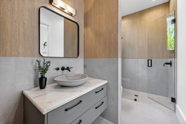 Bathroom, Interior, Recessed Lighting