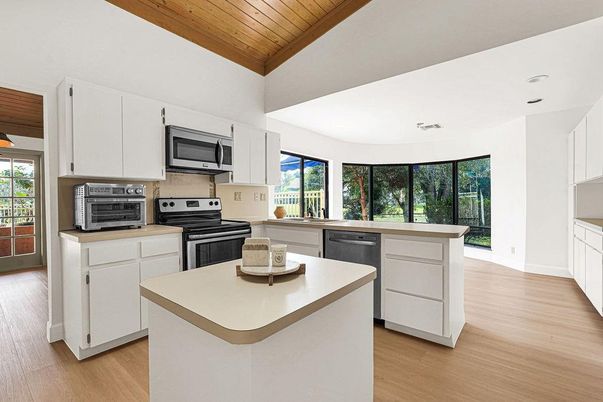 Interior, Kitchen, Recessed Lighting, Wooden Ceilings, Wood Texture Flooring