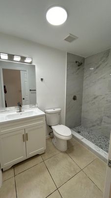 Bathroom, Interior, Marble Walls, Recessed Lighting