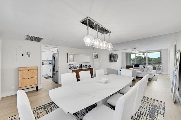 Dining room, Interior, Kitchen, Living room, Pendant Lights, Wood Texture Flooring