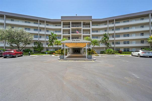 Exterior, Facade, Condo Building