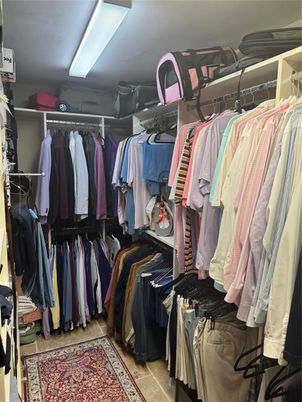 Interior, Walk-in Closets