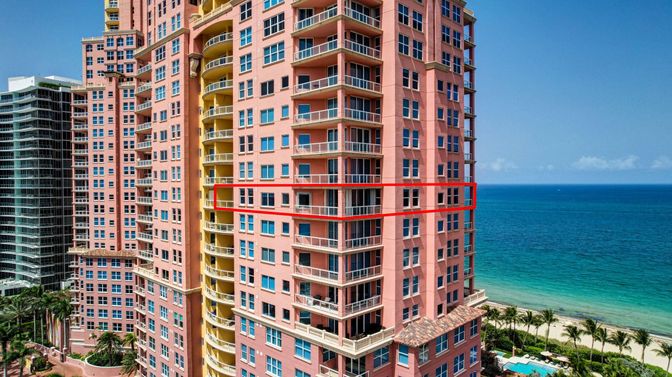 Exterior, Facade, Condo Building