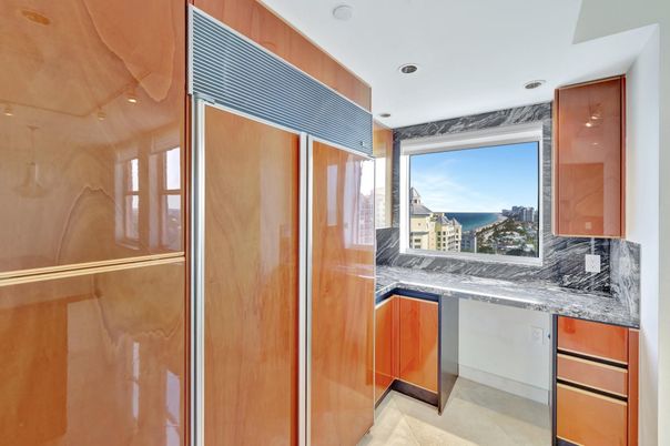 Interior, Recessed Lighting, Water