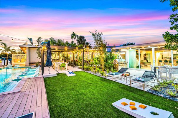 Backyard, Exterior, Pool