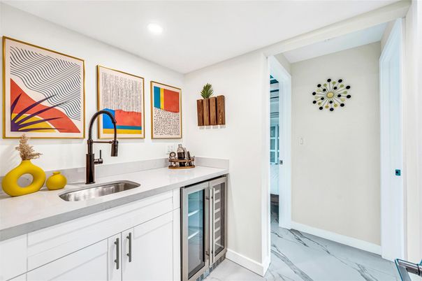 Interior, Kitchen, Marble, Recessed Lighting