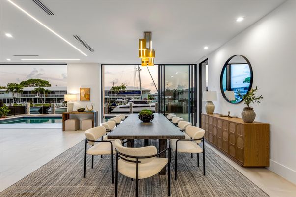 Dining room, Interior, Pool, Recessed Lighting