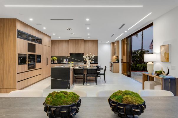 Dining room, Interior, Kitchen, Recessed Lighting