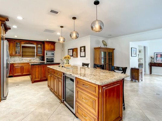 Interior, Kitchen, Pendant Lights, Recessed Lighting, Stainless Steel Appliances