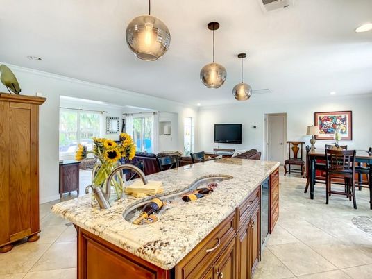 Dining room, Interior, Kitchen, Pendant Lights, Recessed Lighting